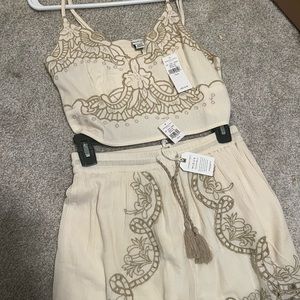 Embroidered Short/Crop Top Set American Eagle